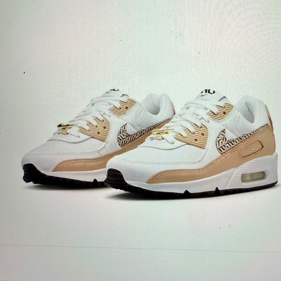 EUC - Nike Women's Air Max Size 9 - Picture 12 of 12